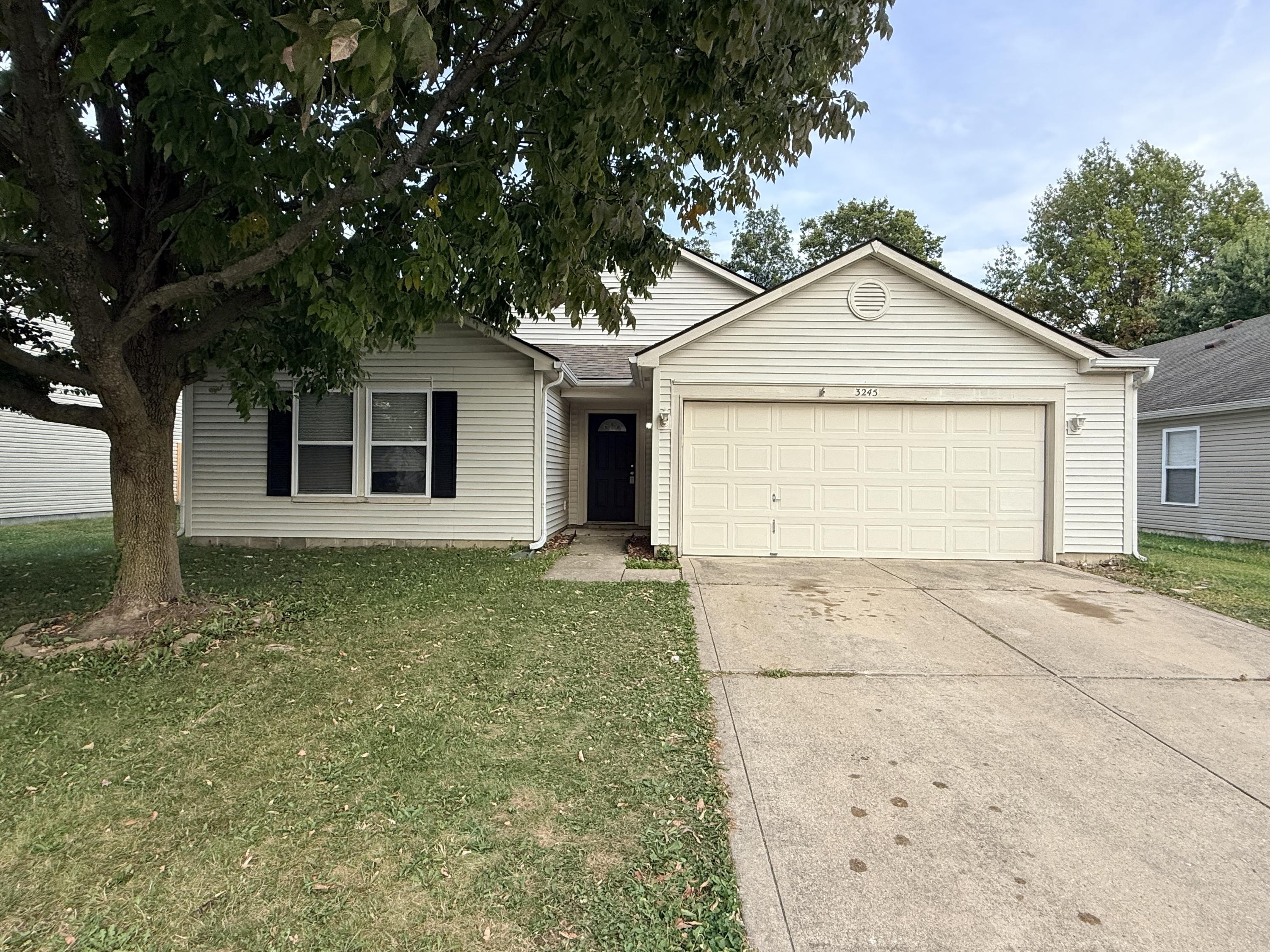 3245 Capsella Lane
